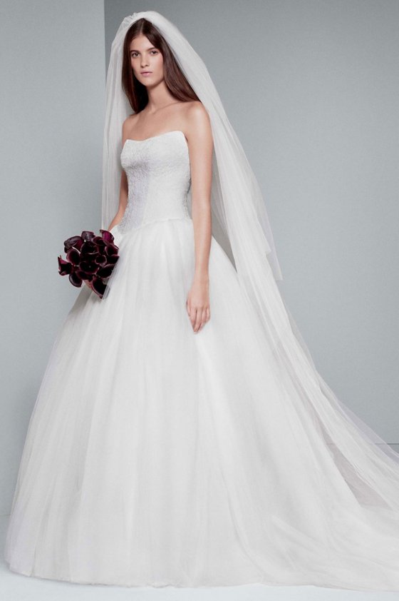 Lace Wedding Dress VW351135