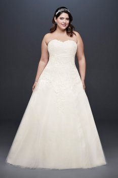 Soft Tulle Plus Size Wedding Dress with Leaf Lace Collection 9OP1338