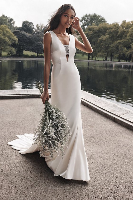Crepe-Back Satin Gown with Encrusted Bandeau VW351465 [VW351465]