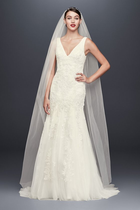 Pearl-Beaded V-Neck Mermaid Wedding Dress CWG795 [CWG795]
