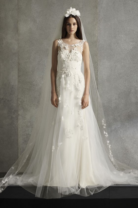 Sleeveless Long VW351501 Style Punched Floral Bridal Dress [VW351501]