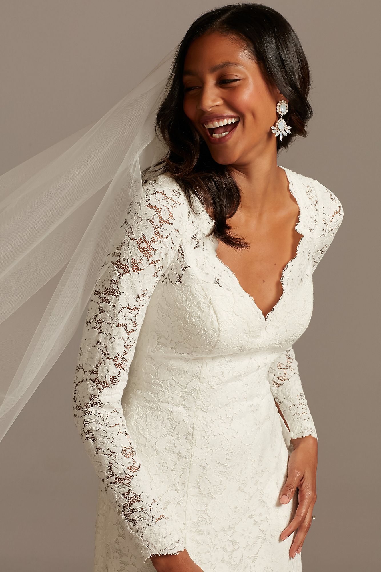 Sexy Open Back Long Sleeves Scalloped  Lace Wedding Gown Style WG3987