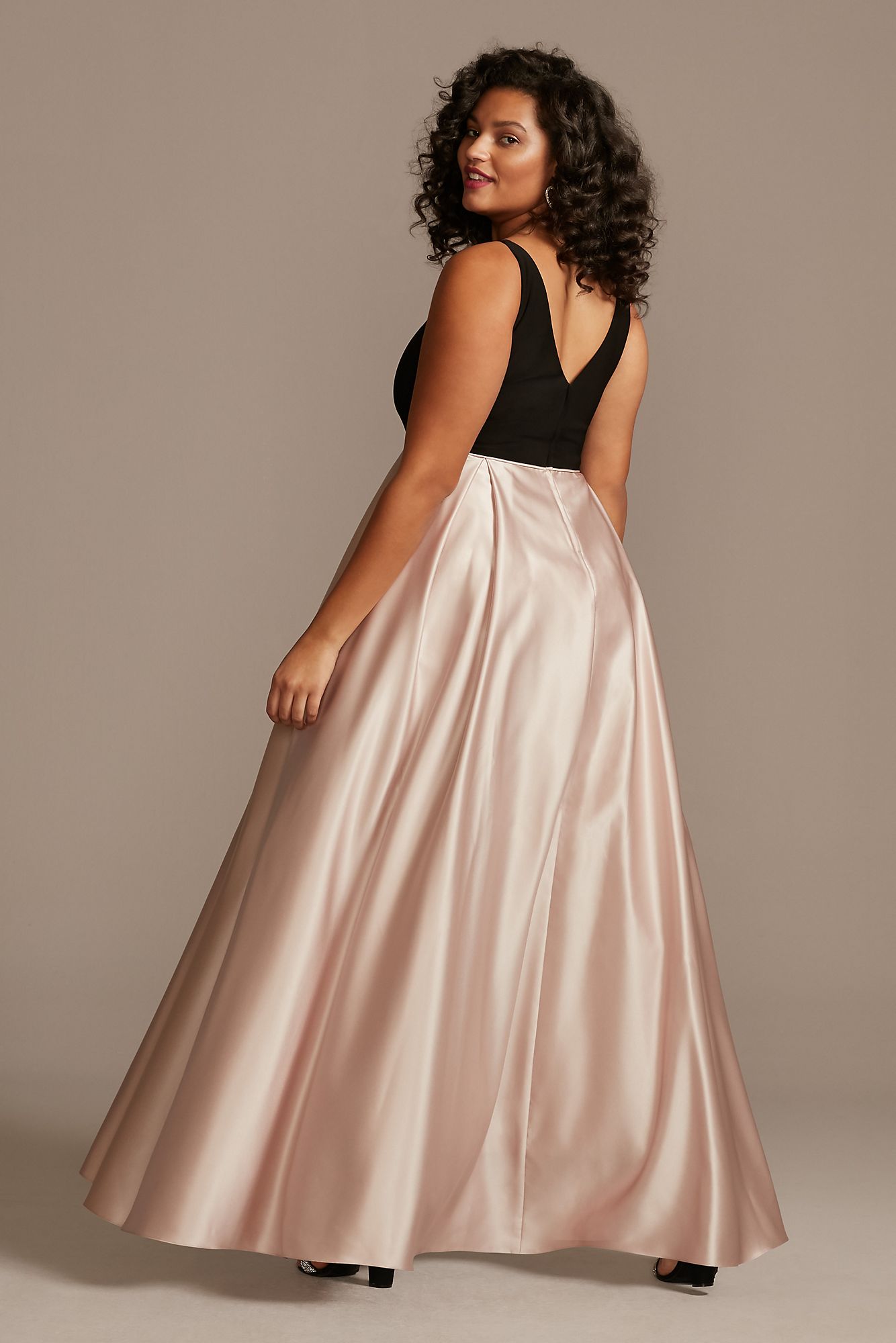 Satin Skirt Plunging-V Plus Size Gown with Pockets 2004BNW