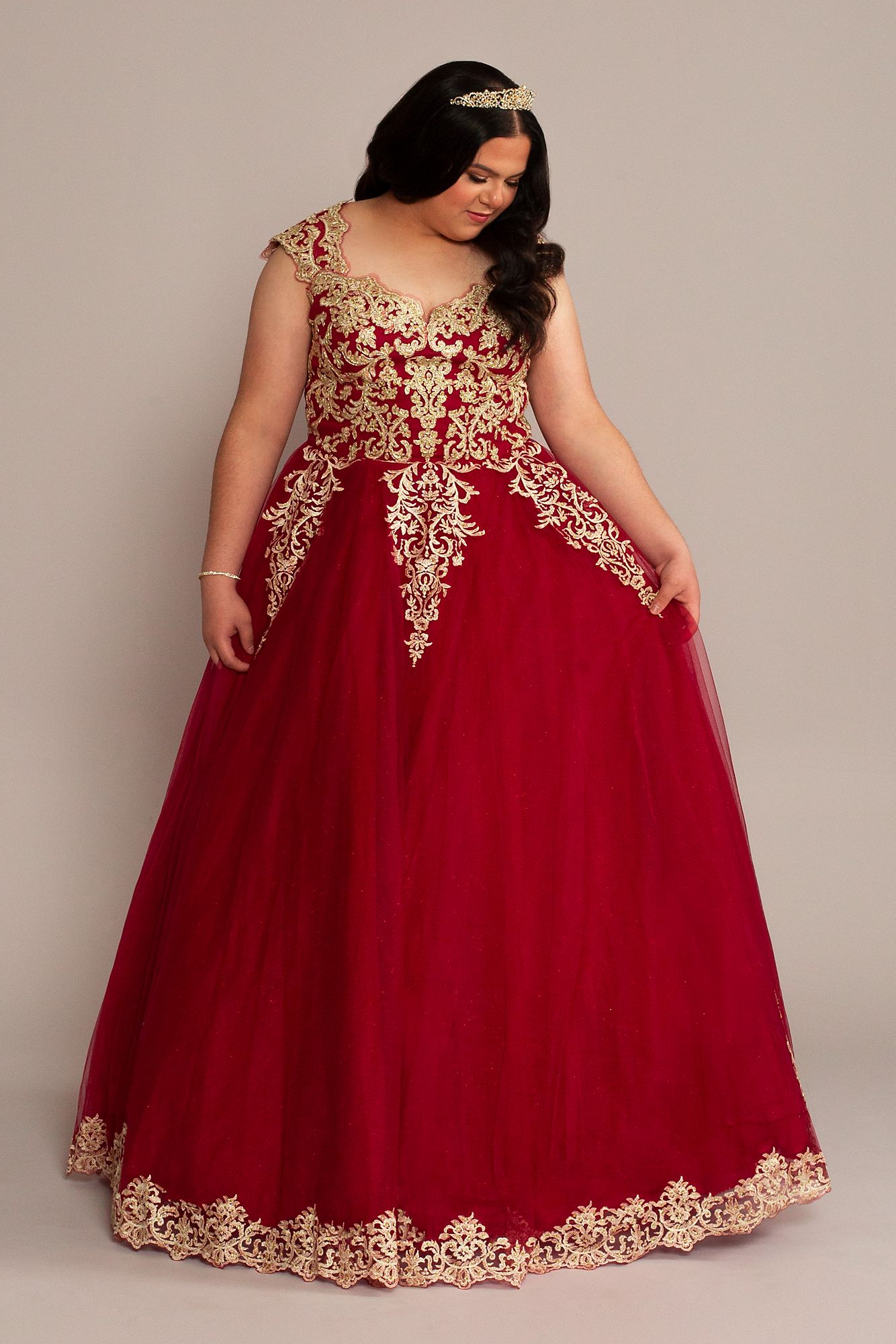 Plus Metallic Lace Tulle Quince Dress with Keyhole Fifteen Roses 8FR2104