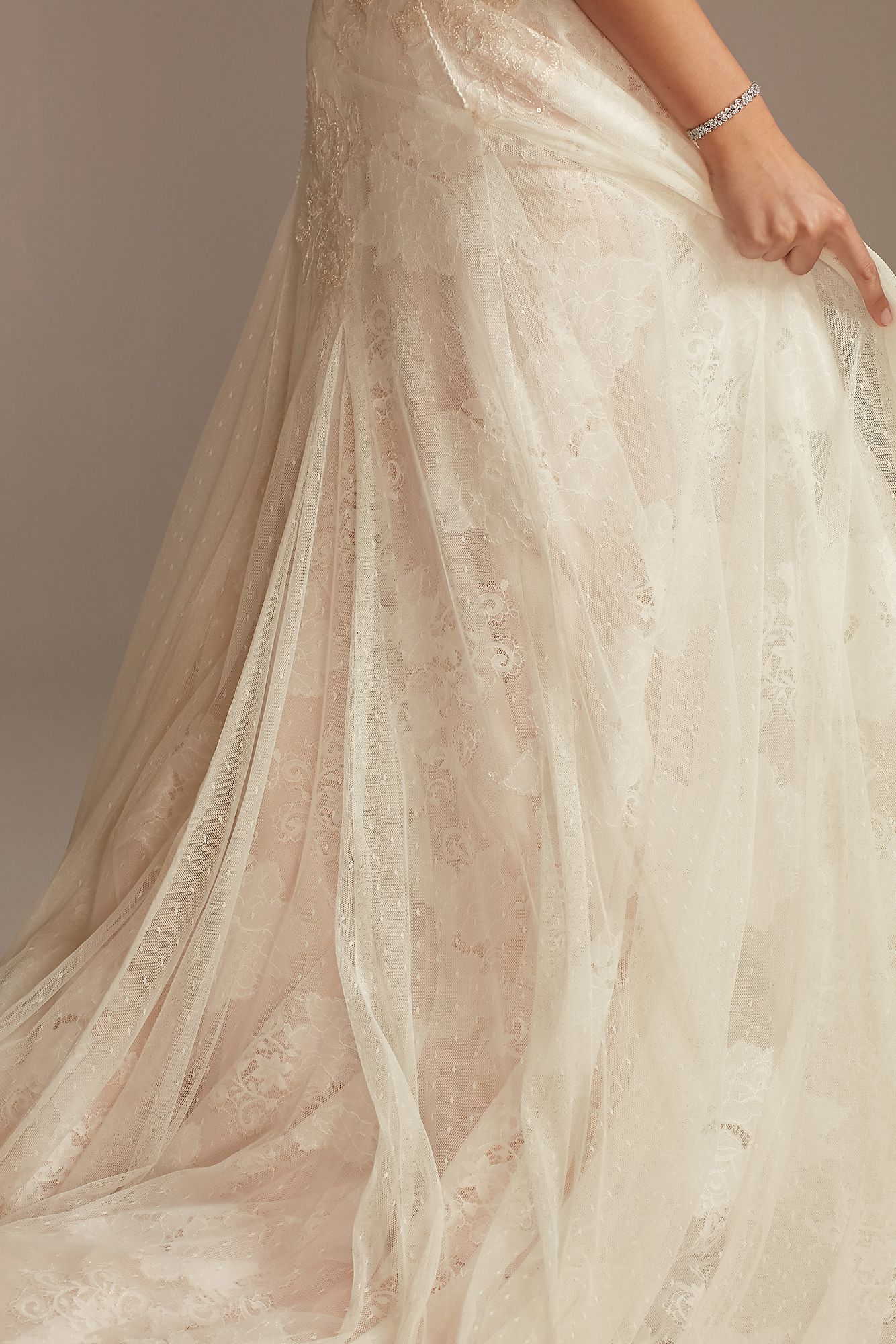 Cap Sleeve Point DEsprit Petite Wedding Dress Melissa Sweet 7MS251230