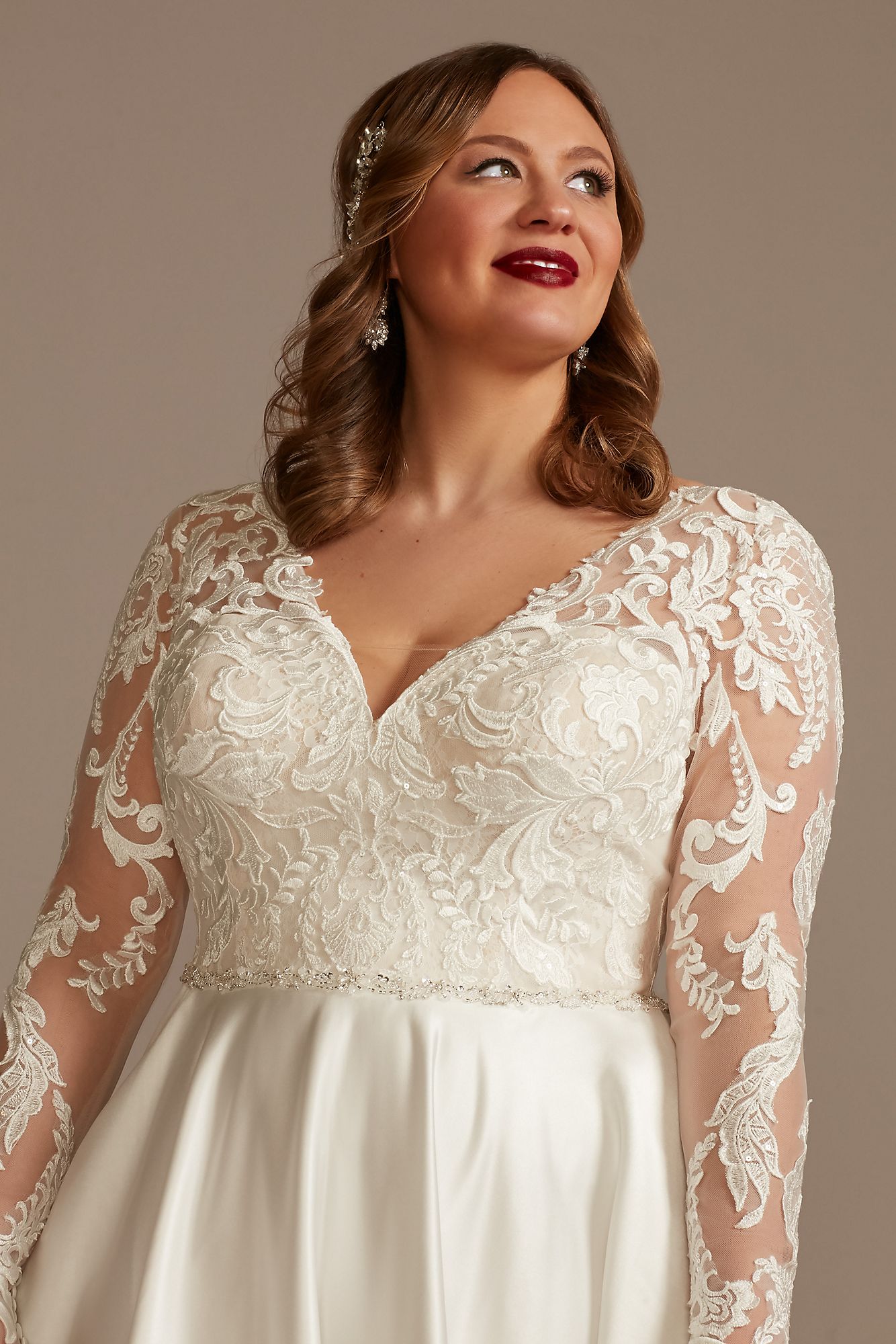 Long Sleeve Satin Tall Plus Applique Wedding Dress Oleg Cassini 4XL8CWG908