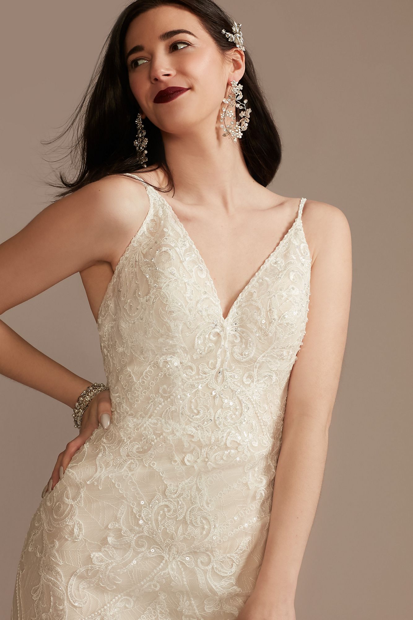 Beaded Applique Tulle Tall Sheath Wedding Dress Oleg Cassini 4XLCWG904